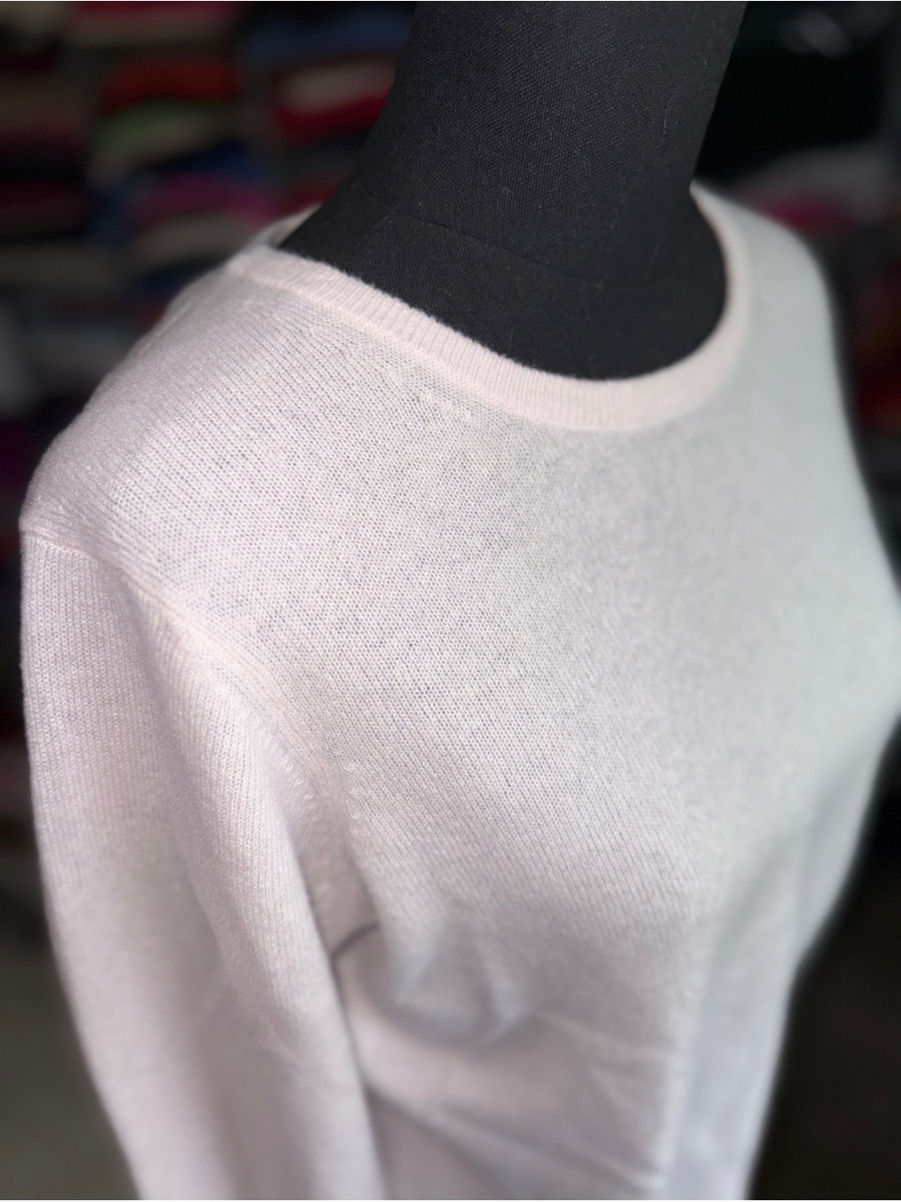 Women’s Soft Crewneck Sweater - Light Pink